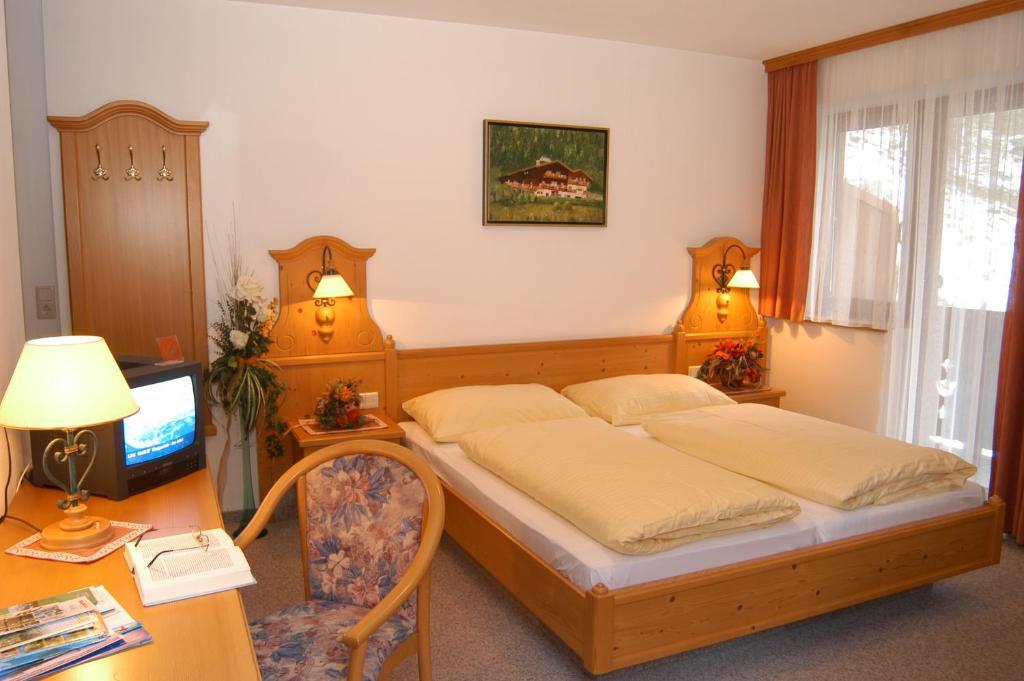 דורפגשטיין Hotel-Restaurant Burgblick חדר תמונה
