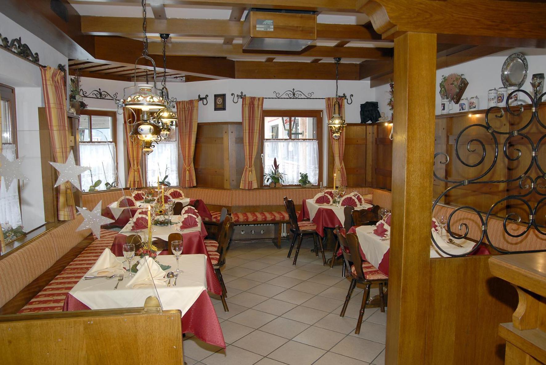 דורפגשטיין Hotel-Restaurant Burgblick מראה חיצוני תמונה